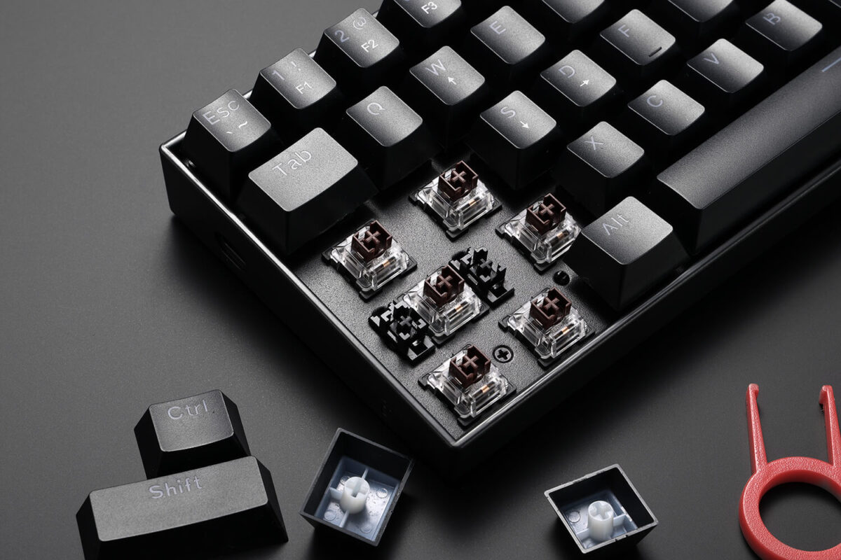 Redragon K630 Pink LED Dragon Born Keyboard 6