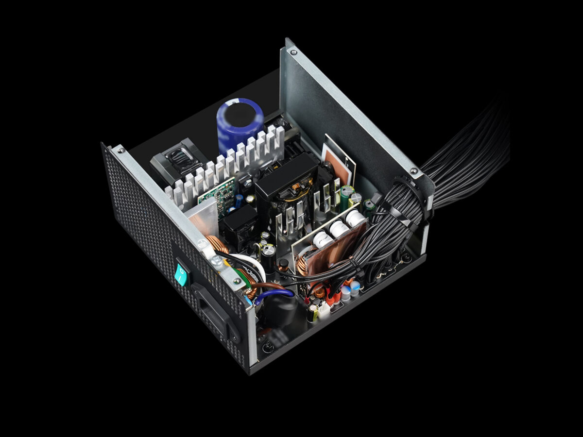 GamerStorm PSU PN750D Desktop SMPS 4